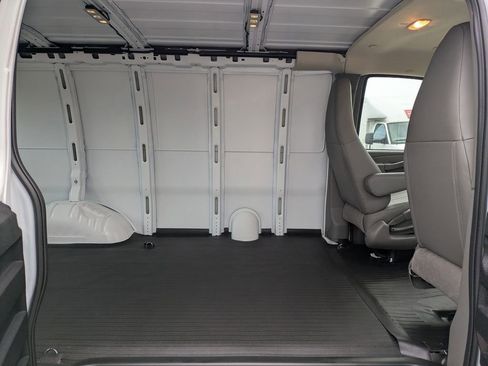 New 2025 Chevrolet Express 2500 w/ Driver Convenience Package image 26