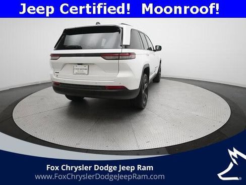 Certified 2023 Jeep Grand Cherokee Altitude image 34