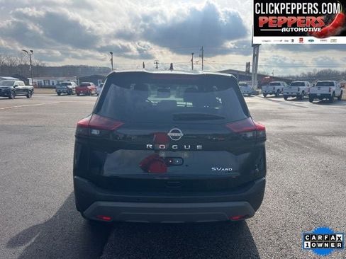Used 2023 Nissan Rogue SV image 4