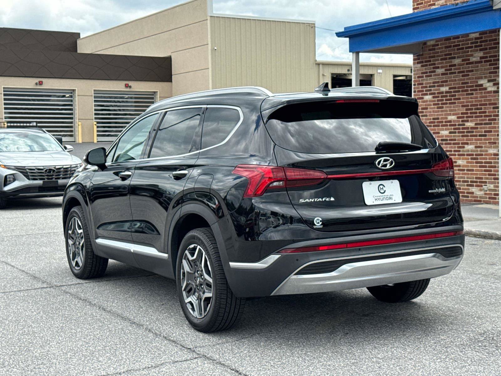 Certified 2022 Hyundai Santa Fe SEL Premium w/ Cargo Package AWD/4WD image 5