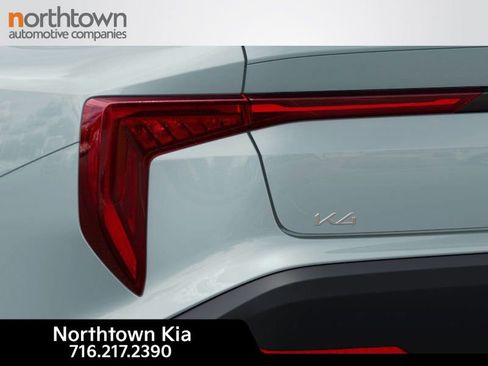 New 2025 Kia K4 EX image 12