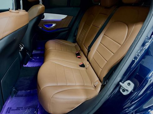 Used 2022 Mercedes-Benz GLC 300 image 39