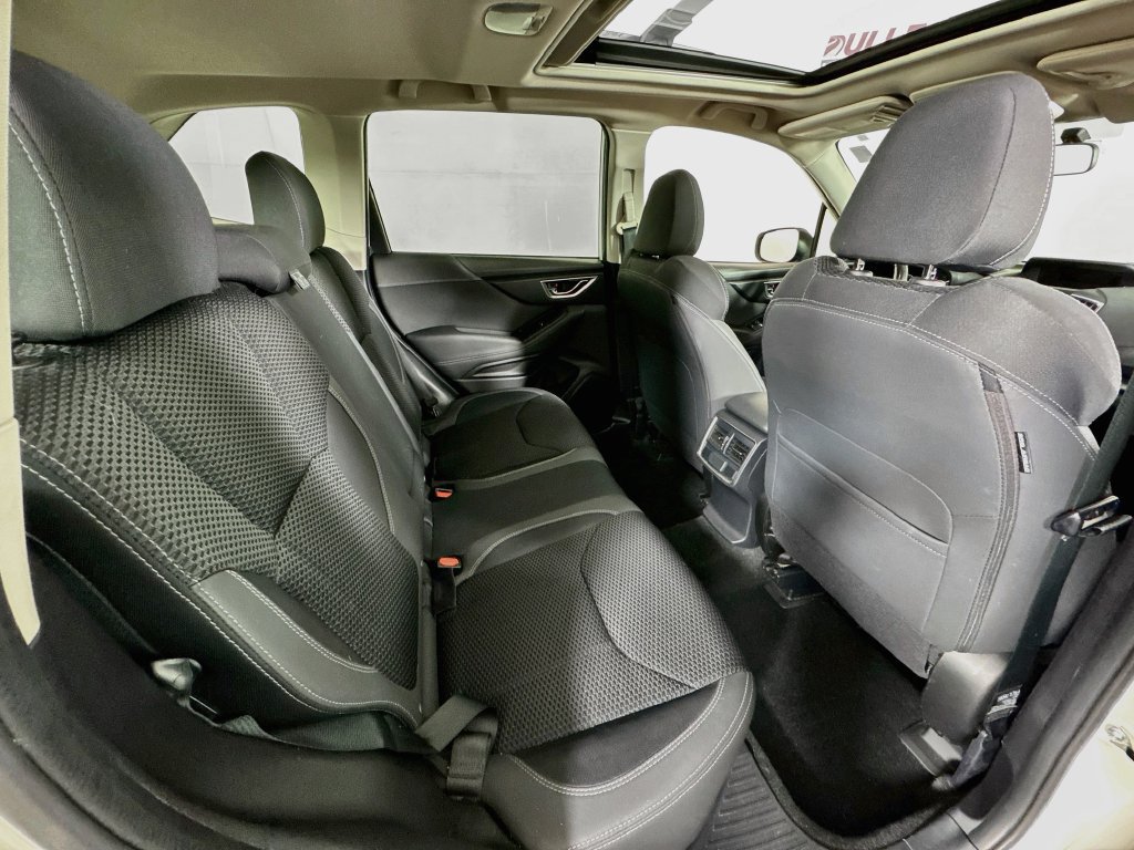 Used 2019 Subaru Forester Premium AWD/4WD image 27
