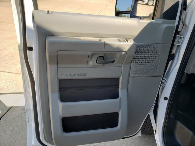 Used 2021 Ford E-350 and Econoline 350 Super Duty w/ Power Windows & Locks Group RWD image 12