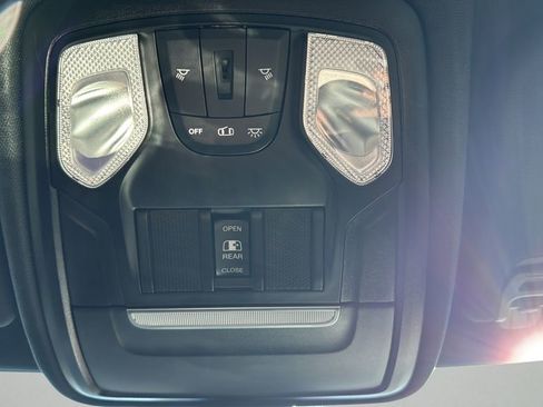 Used 2022 RAM 1500 Big Horn image 32