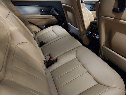 Used 2024 Land Rover Range Rover Sport SE image 31