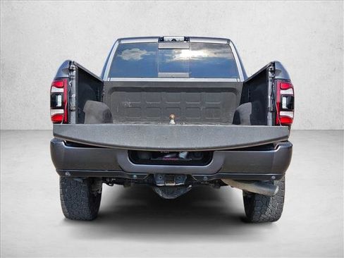 Used 2019 RAM 2500 Laramie w/ Night Edition image 20