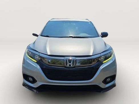 Used 2019 Honda HR-V Sport image 4