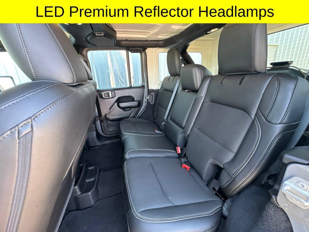 Used 2021 Jeep Wrangler Unlimited Sport AWD/4WD image 32