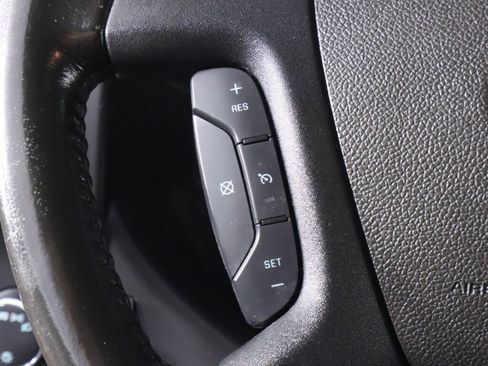 Used 2020 Chevrolet Express 3500 w/ Driver Convenience Package RWD image 12
