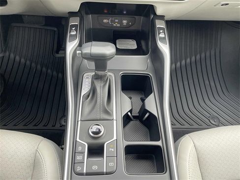 New 2026 Kia Sorento S image 9