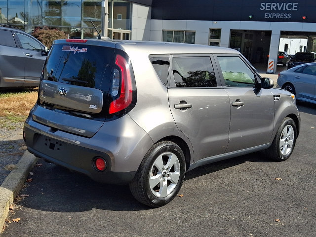 Used 2018 Kia Soul FWD image 6