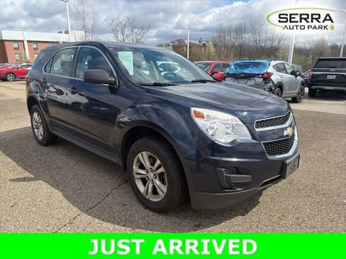 Used 2015 Chevrolet Equinox LS image 2