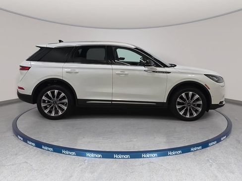 Used 2022 Lincoln Corsair Reserve w/ Equipment Group 201A AWD/4WD image 4