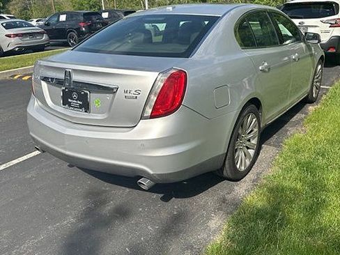 Used 2009 Lincoln MKS AWD image 4