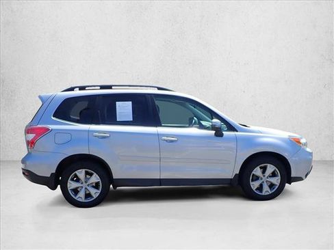 Used 2014 Subaru Forester 2.5i Touring AWD/4WD image 5