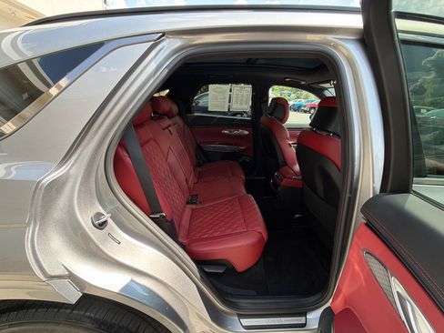 Used 2025 Genesis GV70 3.5T Sport w/ Sport Advanced Package AWD/4WD image 49