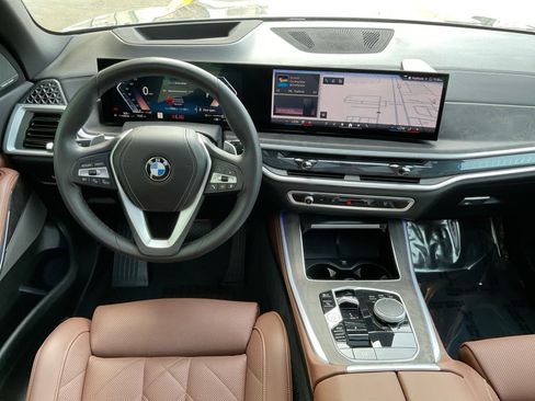 Certified 2025 BMW X5 xDrive40i w/ Premium Package image 33
