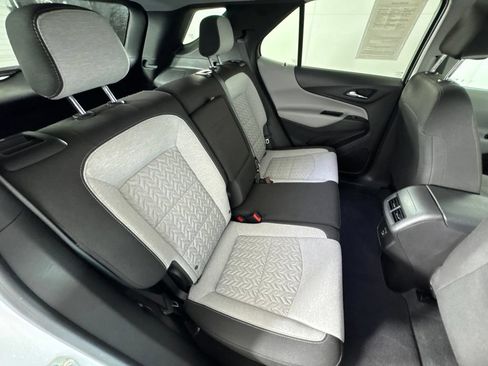 Certified 2024 Chevrolet Equinox LT AWD/4WD image 44