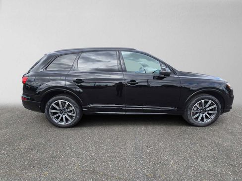 Used 2023 Audi Q7 2.0T Premium Plus w/ Premium Plus Package AWD/4WD image 2