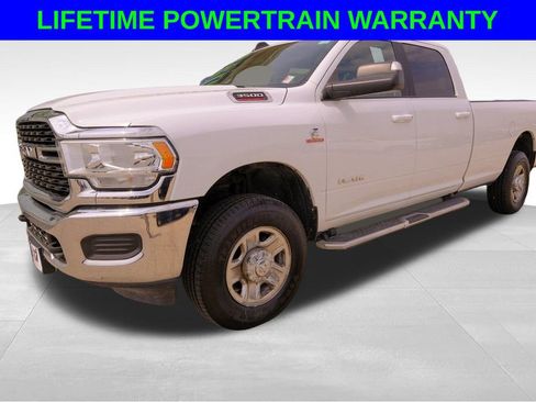 Used 2022 RAM 3500 Big Horn image 2