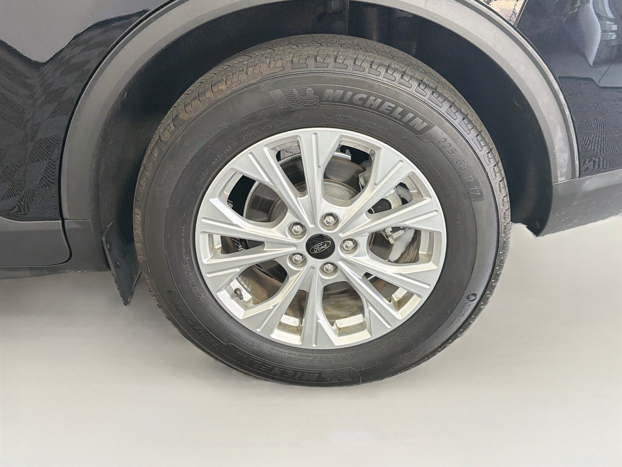 Used 2025 Ford Escape Active FWD image 11