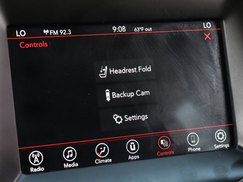 Used 2019 Dodge Durango SXT image 25