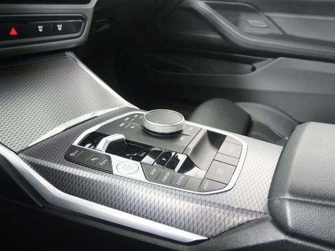 Certified 2025 BMW 430i Convertible RWD image 20
