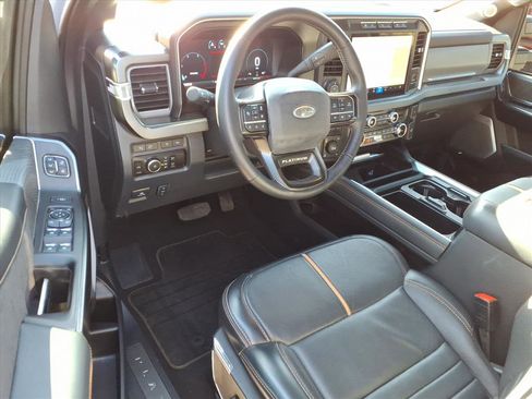 Used 2024 Ford F250 Platinum image 8