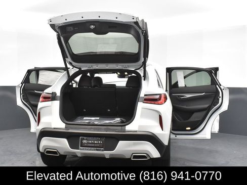 Used 2025 INFINITI QX55 Luxe w/ Cargo Package image 33