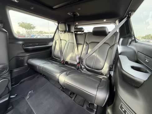 New 2026 Jeep Grand Wagoneer L 2WD image 16