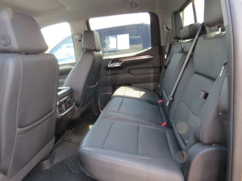 Used 2025 Chevrolet Silverado 1500 LTZ w/ Technology Package AWD/4WD image 12
