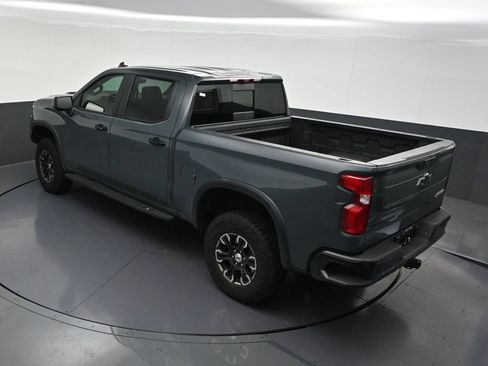 Used 2026 Chevrolet Silverado 1500 ZR2 w/ LPO, Dark Essentials Package AWD/4WD image 18