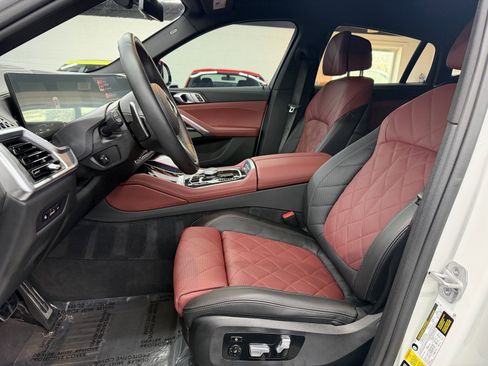 Used 2024 BMW X6 xDrive40i w/ Premium Package image 20