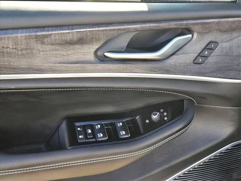 Used 2024 Jeep Grand Cherokee L Overland w/ Trailer Tow Package image 6