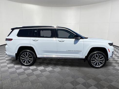 Used 2022 Jeep Grand Cherokee L Summit AWD/4WD image 7
