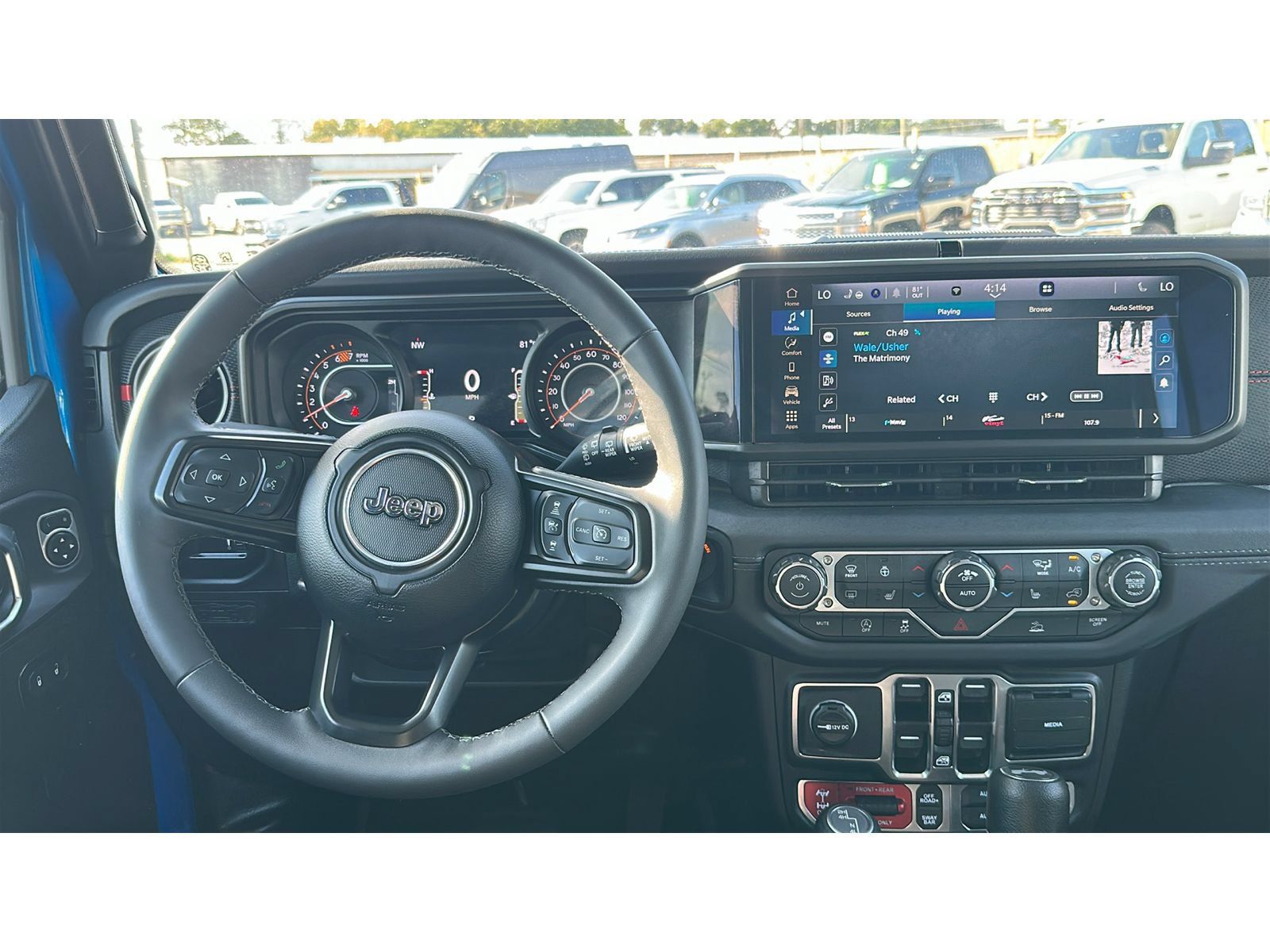 Used 2025 Jeep Wrangler Unlimited Rubicon w/ Convenience Group AWD/4WD image 22