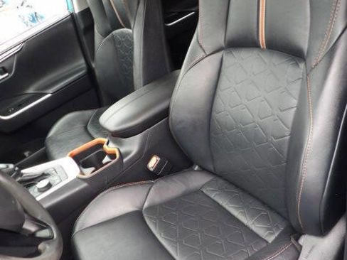 Used 2019 Toyota RAV4 Adventure image 16