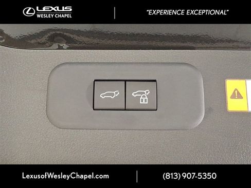 New 2026 Lexus TX 500h AWD image 9