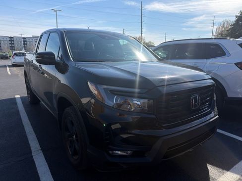 Used 2023 Honda Ridgeline Black Edition image 4