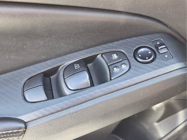 Used 2024 Nissan Altima 2.5 SV FWD image 22