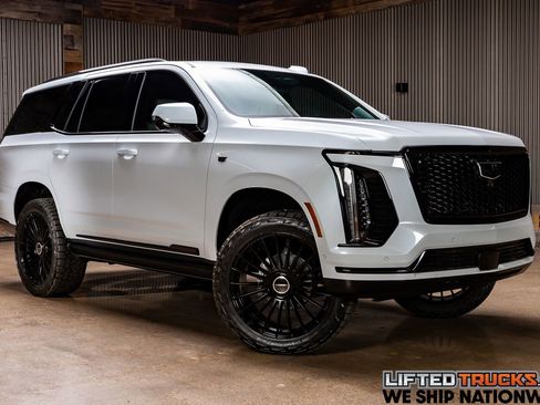 Used 2026 Cadillac Escalade Platinum Sport w/ LPO, Floor Liner Package image 1