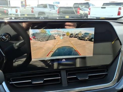 New 2026 Chevrolet Trax ACTIV w/ Driver Confidence Package image 17