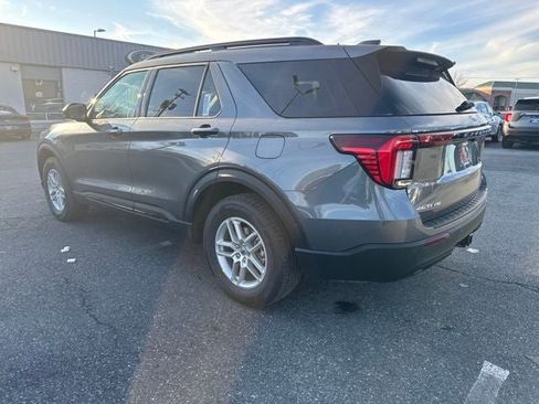 New 2026 Ford Explorer Active image 3