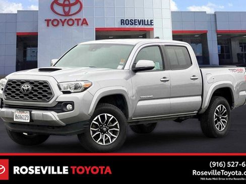 Certified 2021 Toyota Tacoma TRD Sport image 1