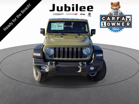 Used 2026 Jeep Wrangler Unlimited Sport AWD/4WD image 4