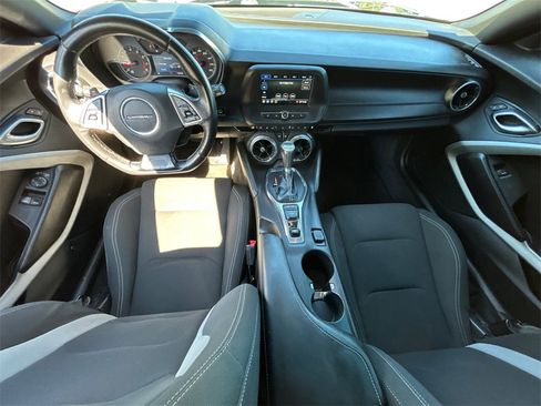 Used 2019 Chevrolet Camaro LT image 25