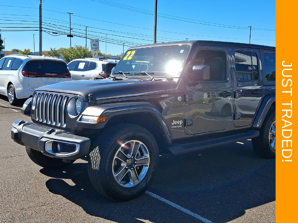 Used 2022 Jeep Wrangler Unlimited Sahara w/ Cold Weather Group AWD/4WD image 3