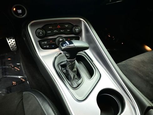 Used 2019 Dodge Challenger R/T w/ Plus Package image 23