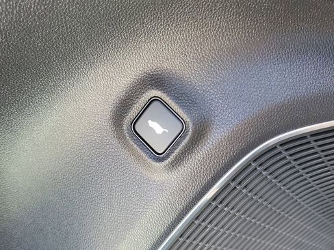 Used 2023 Acura MDX FWD w/ Technology Package image 19